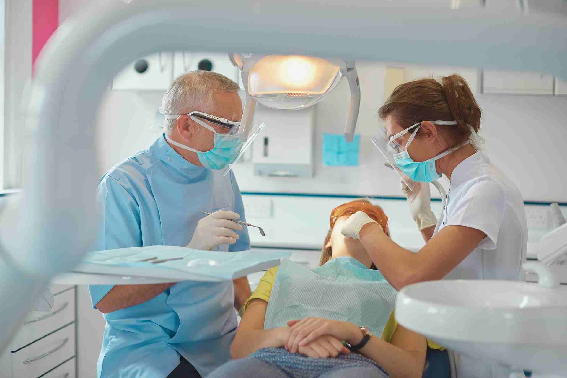 Dentist in Akron, OH